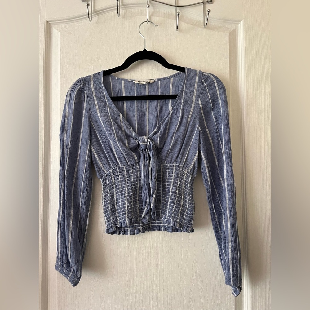 American Eagle Long Sleeve Top